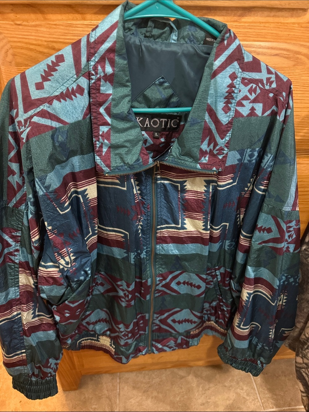Vintage Women's Teal & Burgundy Patterned Windbreaker Jacket
